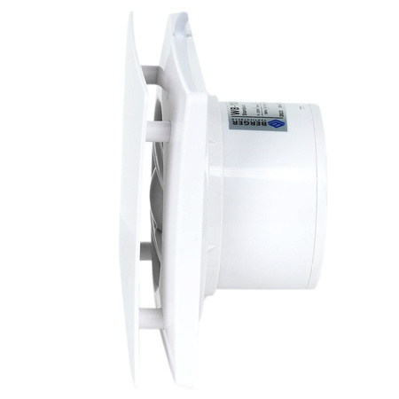 Wentylator łazienkowy Berger Ventilatoren cichy fi 125 z panelem przednim białym i klapą zwrotną.